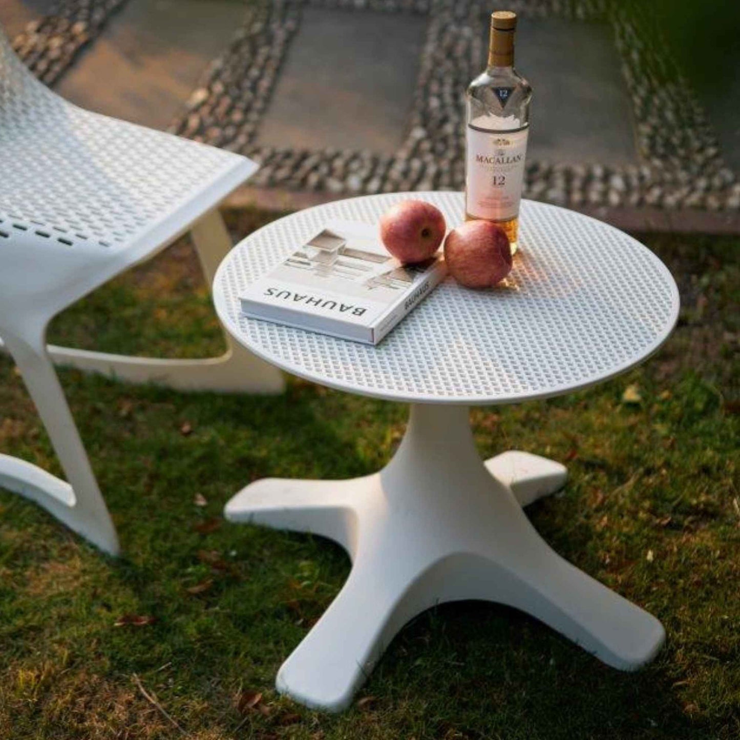Panama Jack In-Pool Wave End Table