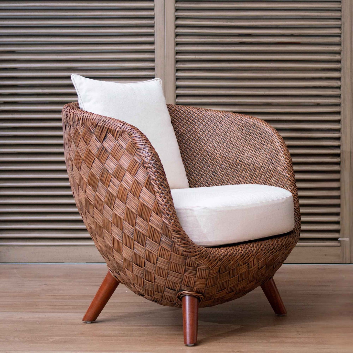 Panama Jack South Seas Revival Occasional Chair