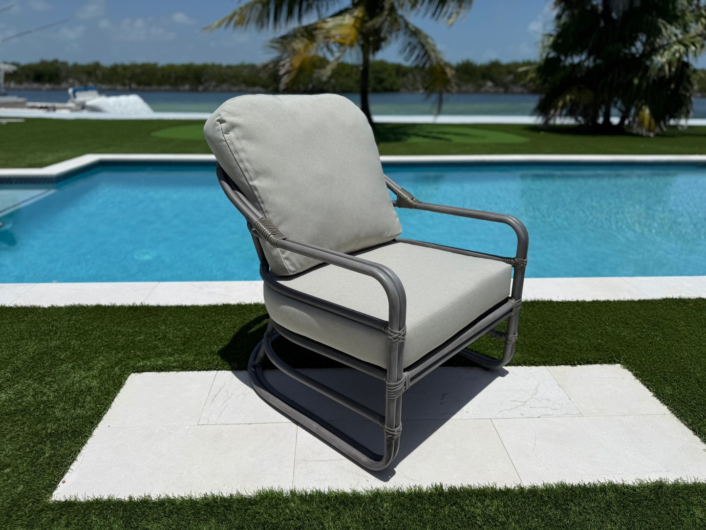 Panama Jack Dove 4-Piece Seating Set