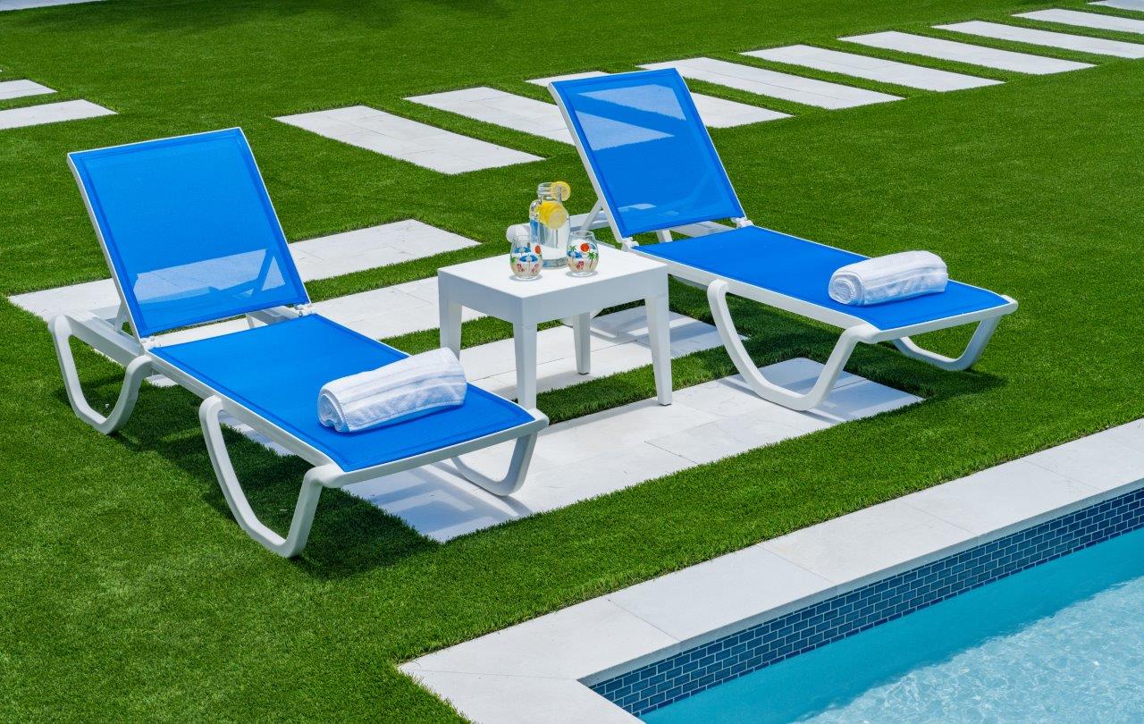 Florence Set of 2 Chaise Lounger - White - Blue Sling